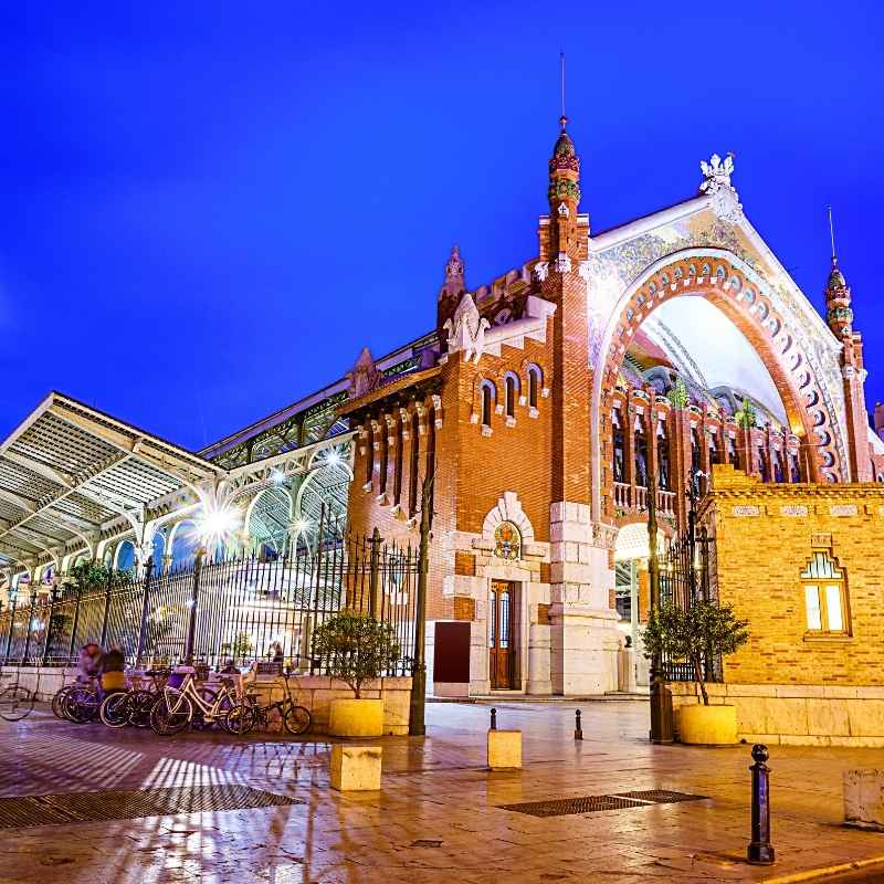 Hoteles económicos cerca del mercado de Colón