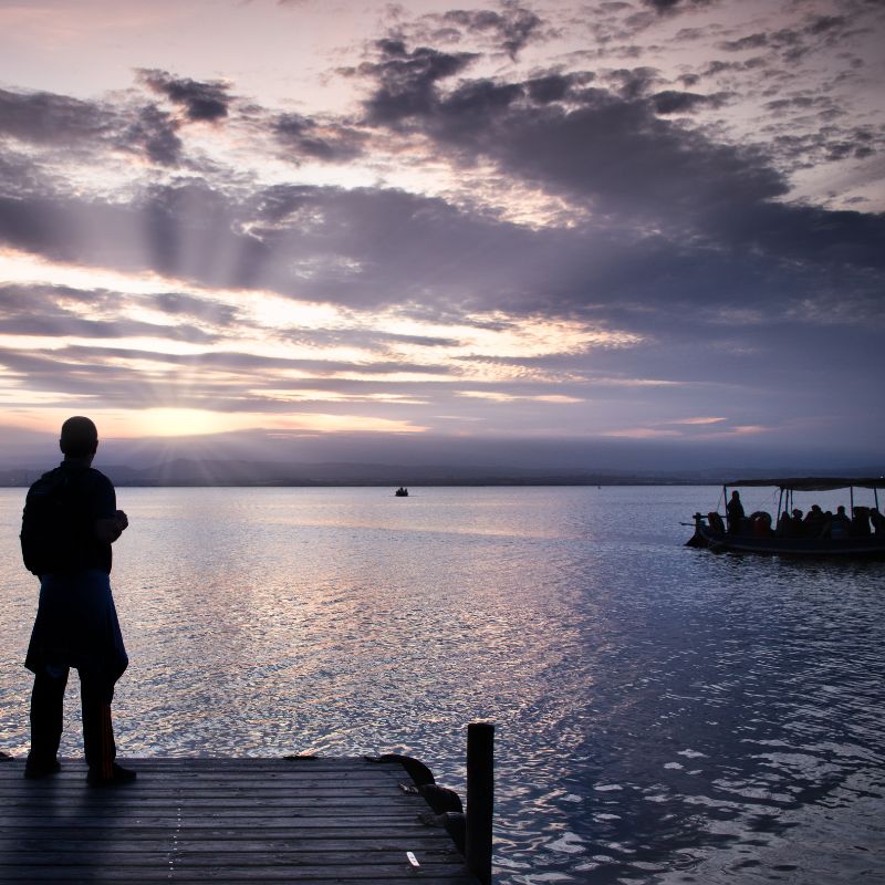 paseo en barca por la albufera de valencia