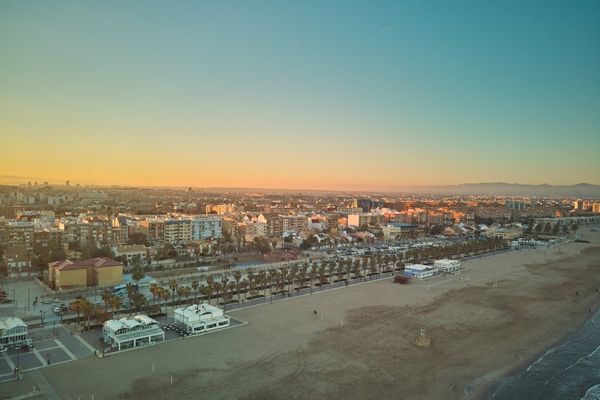 Playa de la Malvarrosa vista general
