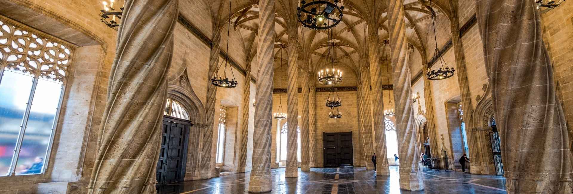 Historia de la Lonja de la Seda