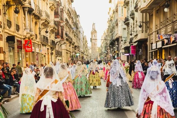 Mascletá y actos falleros en Valencia