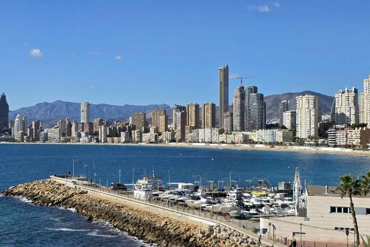 playa de poniente benidorm